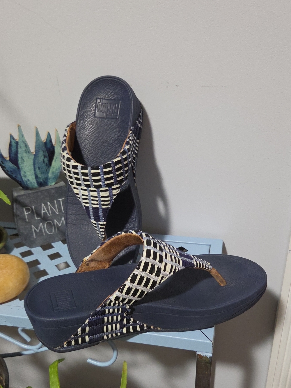 Fitflop 7 Blue Plaid Sandals - Picture 3 of 6